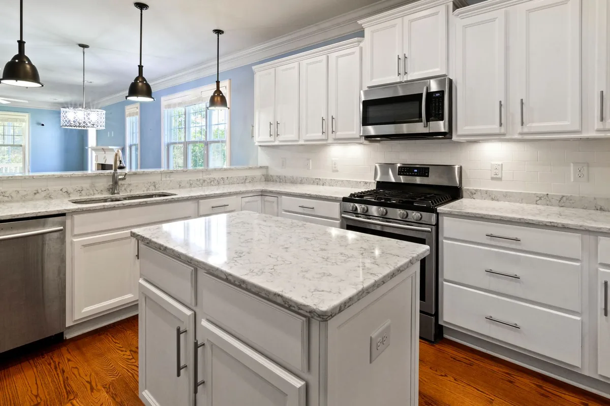 Filth & Squalor Cleanup in Pewaukee, WI